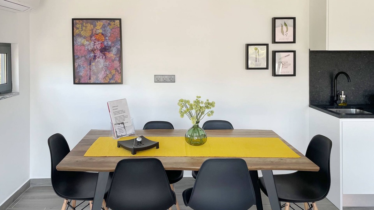 Sao Teotonio House | Stylish 2 bedroom country home close to Zambujeira do Mar