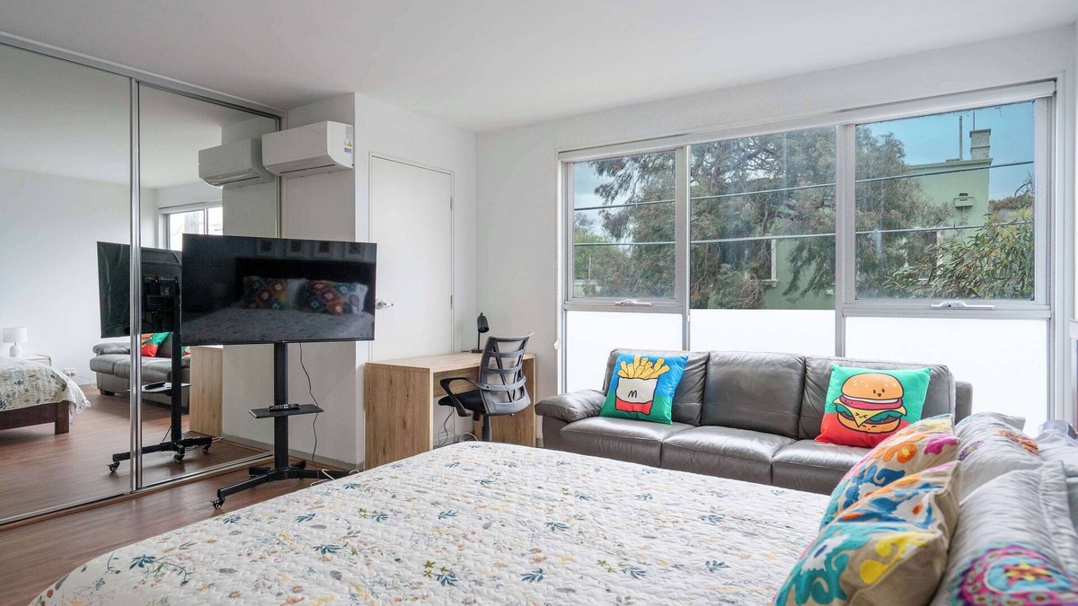 Brunswick House | Stylish 2BR Brunswick Home