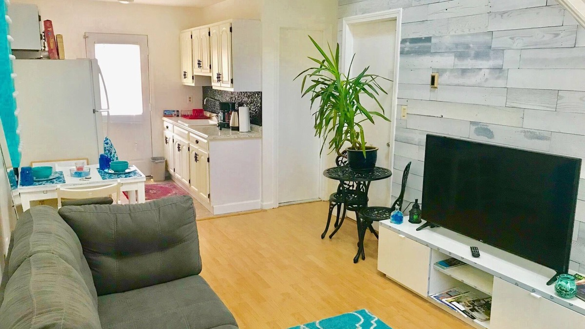 East Haven Condo | Stylish and Affordable LOFT- Close to YALE