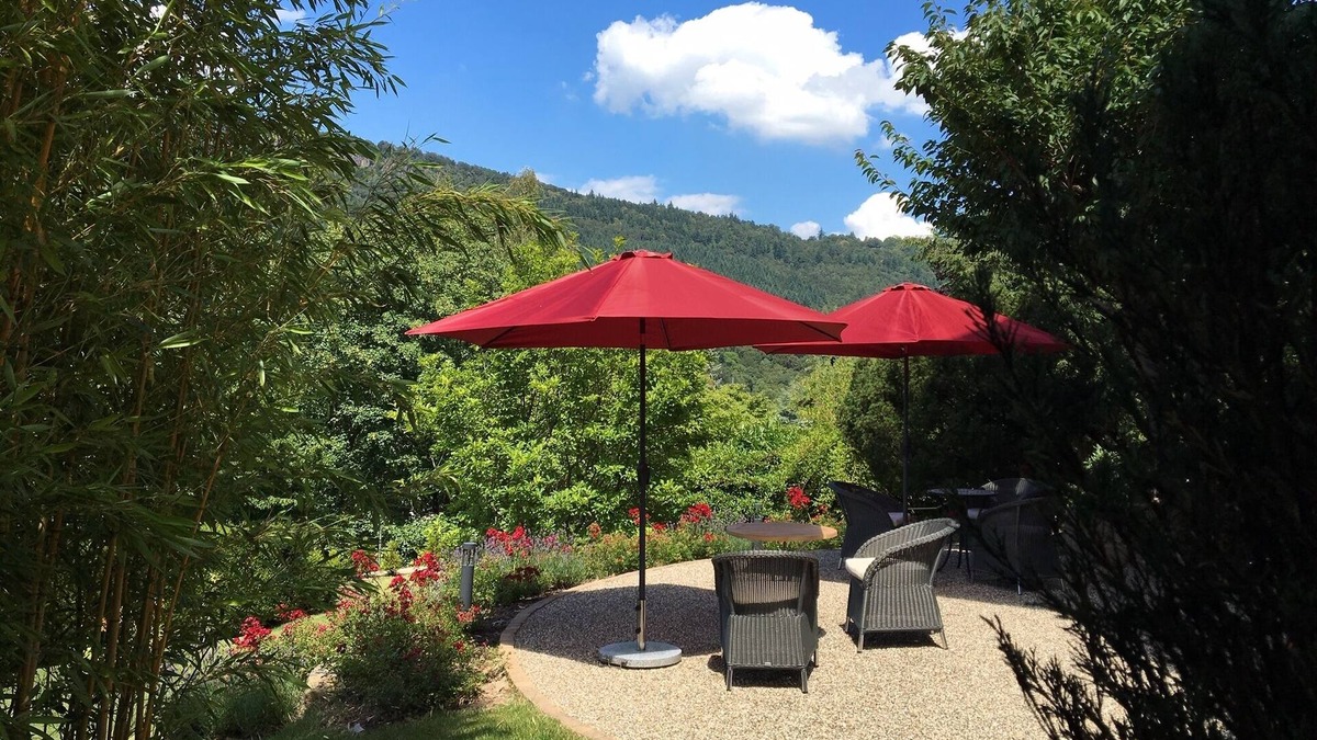 Baden-Baden Apartment | Stylish apartment in a beautiful villa