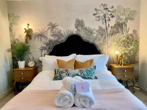 Cleveland Apartment | Stylish Apartment in Leafy Ealing