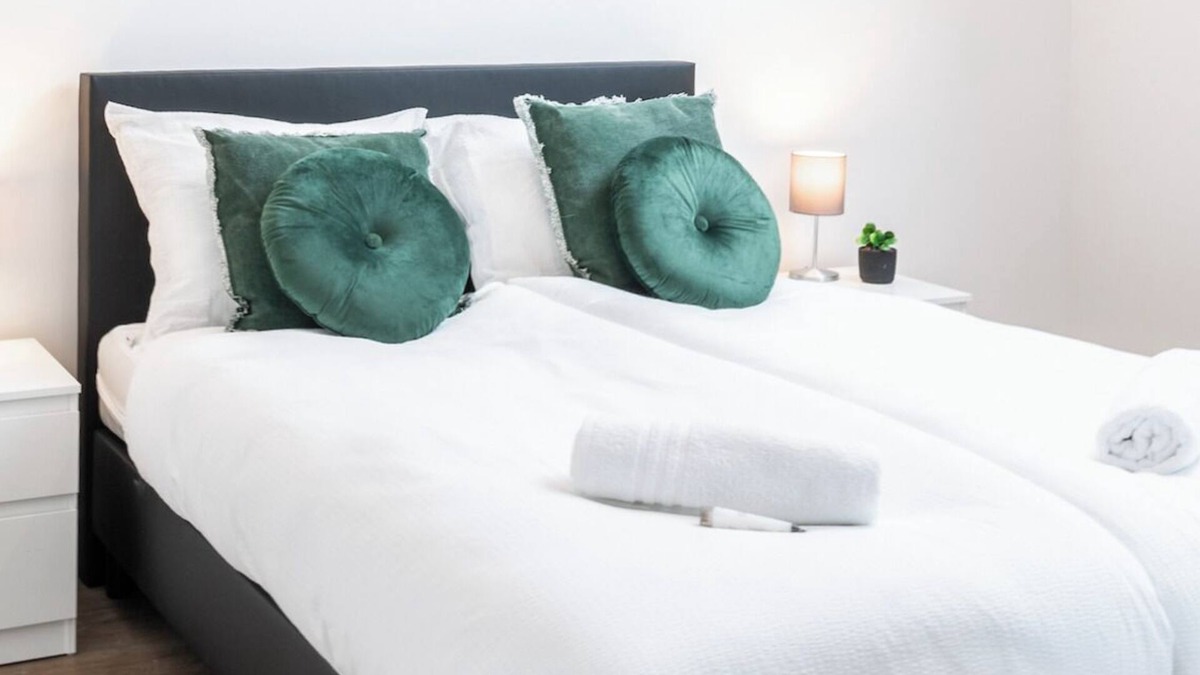 Goirle Apartment | Stylish apartment with free parking, fast WiFi, and easy access to Goirle’s attractions. Sleeps four