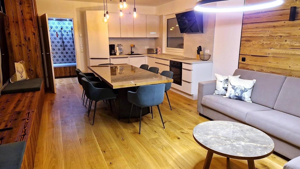 Sankt Sebastian Apartment | Stylish apartment which offers exquisite comfort