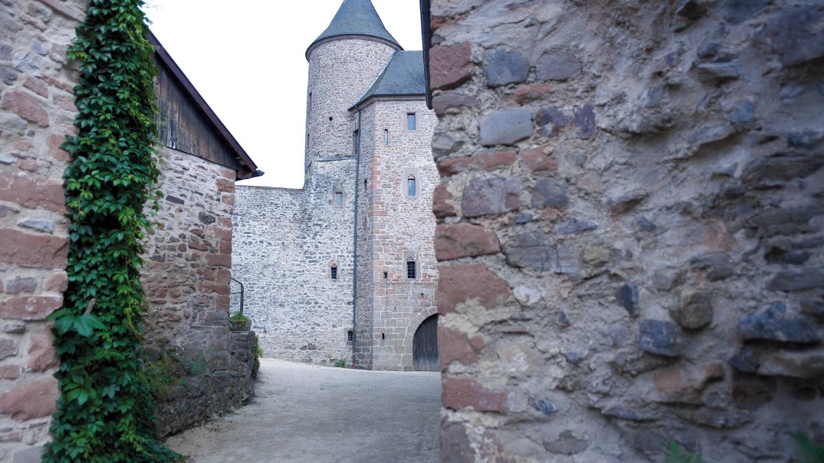 Muerlenbach Other | Stylish castle house at Bertradaburg Castle