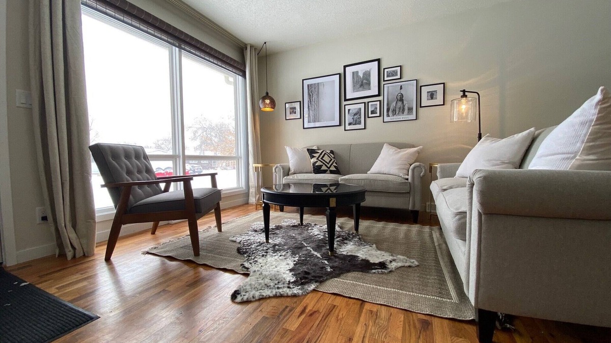 Rapid City House | Stylish & Comfortable 3 Queen Beds - Minutes from Downtown