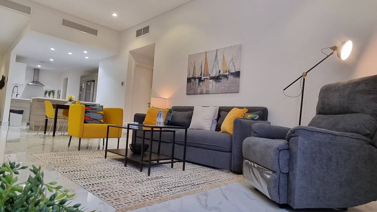 Jeddah Apartment | stylish condo * gym * shaded parking * super location