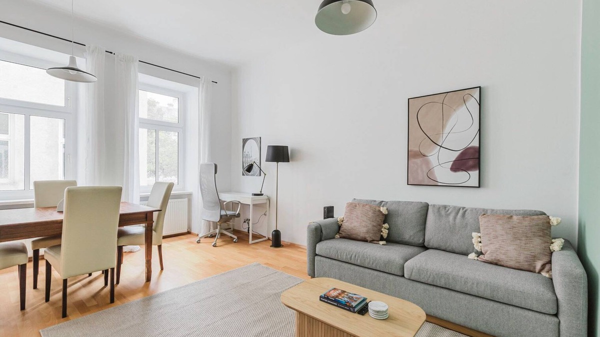 Dobling Apartment | Stylish Döbling 1BR, Fully Equipped, by Blueground