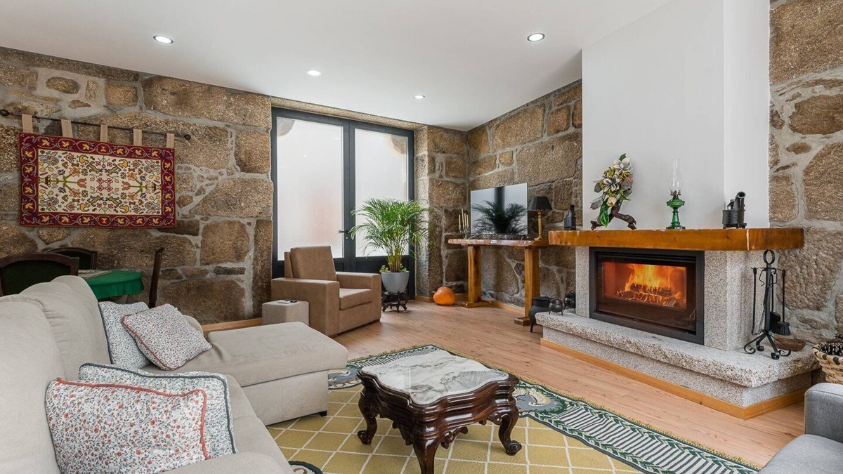 Nelas Apartment | Stylish escape to Mangualde