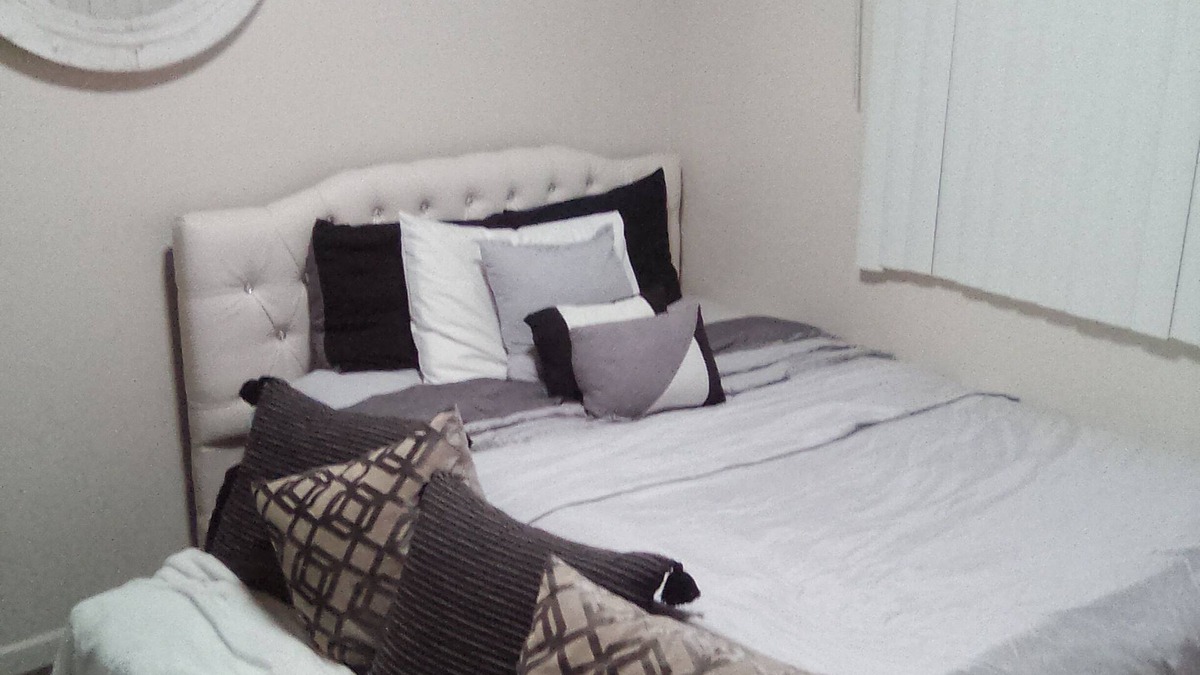 Tower District Apartment | Stylish Getaway - Located in the Historic TOWER DISTRICT