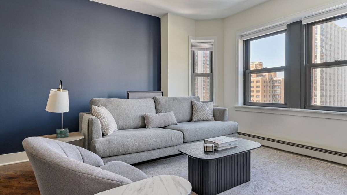 Gold Coast Apartment | Stylish Gold Coast 1BR w/Grills & Gym, nr Shops & Park, by Blueground
