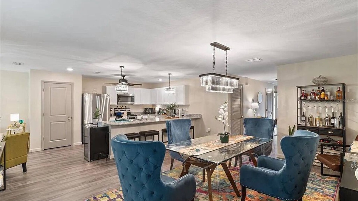 Brooksville House | Stylish Home Away From Home