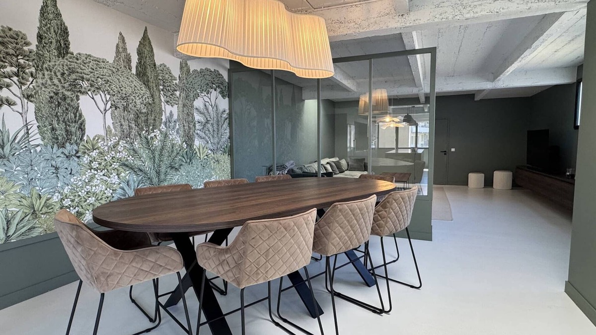 Flore Villa | Stylish Home Base for Your Adventure