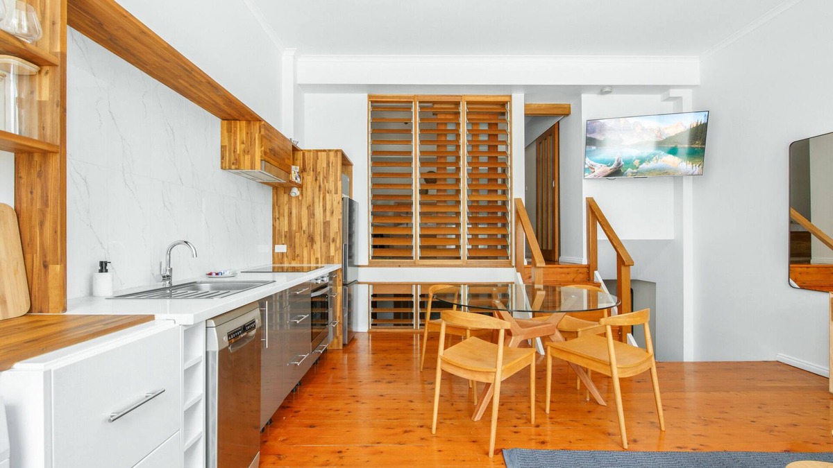 Ultimo Apartment | Stylish Inner City 2-Bed Unit by Fig Lane Park