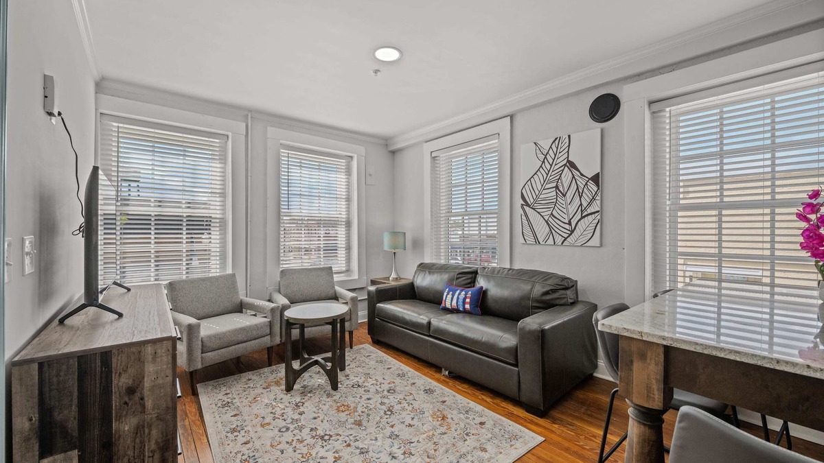 Conway Condo | Stylish Loft Steps Away from Main Street