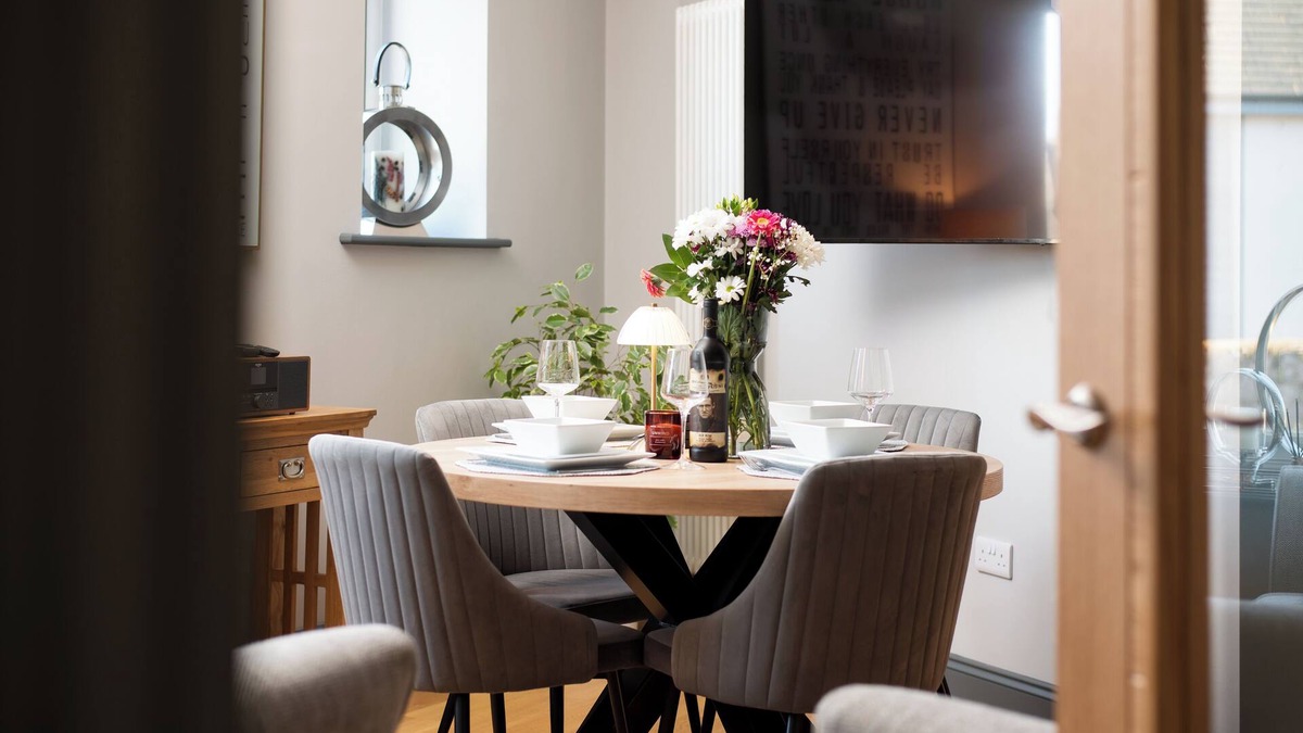 Tweedmouth House | Stylish Maisonette with view