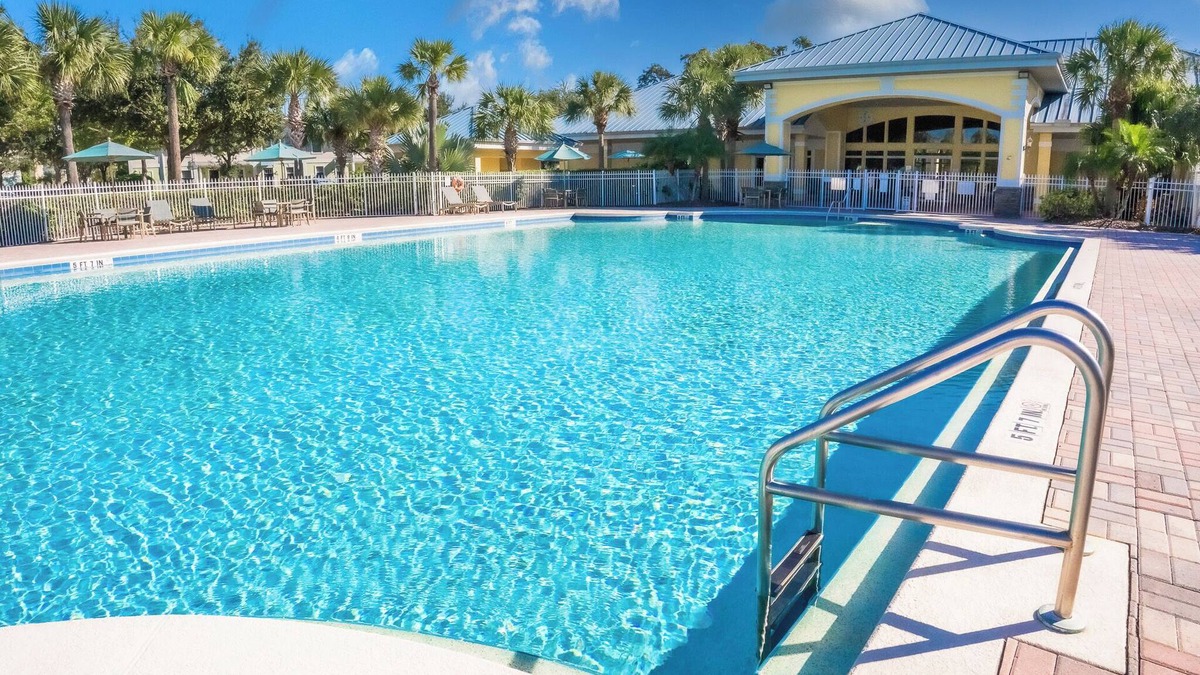 Kissimmee Apartment | Stylish, Modern 1 Bed 1 Bath Apartment in Kissimmee, Florida! Sleeps 1 to 4!