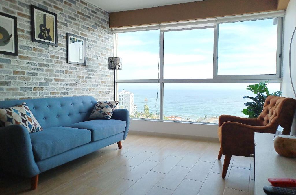 Magdalena del Mar Apartment | Stylish New Apartment with stunning Ocean View near Miraflores
