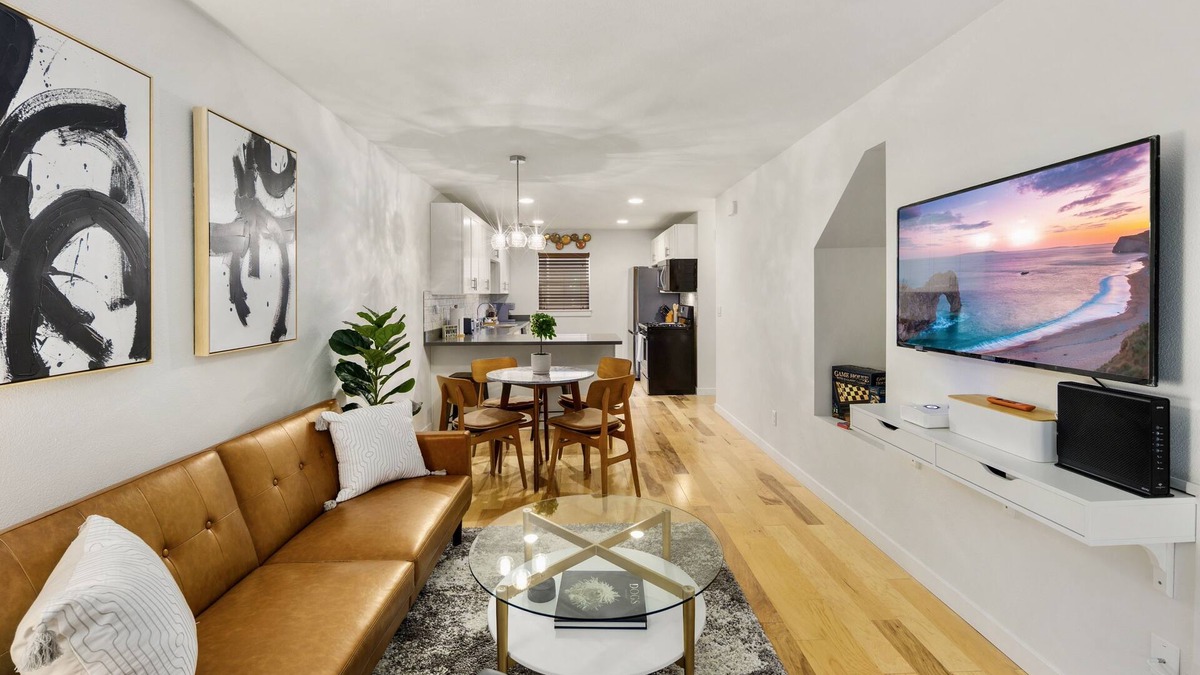 Cedar Heights House | Stylish North Seattle Home - 3BR, King Beds, Garage, & Fido Friendly