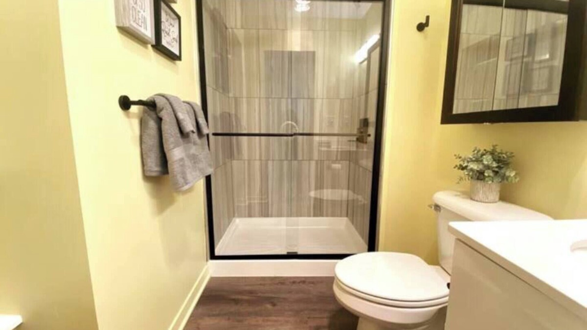 Midtown Apartment | Stylish & quiet 1BR w/free Wi-Fi
