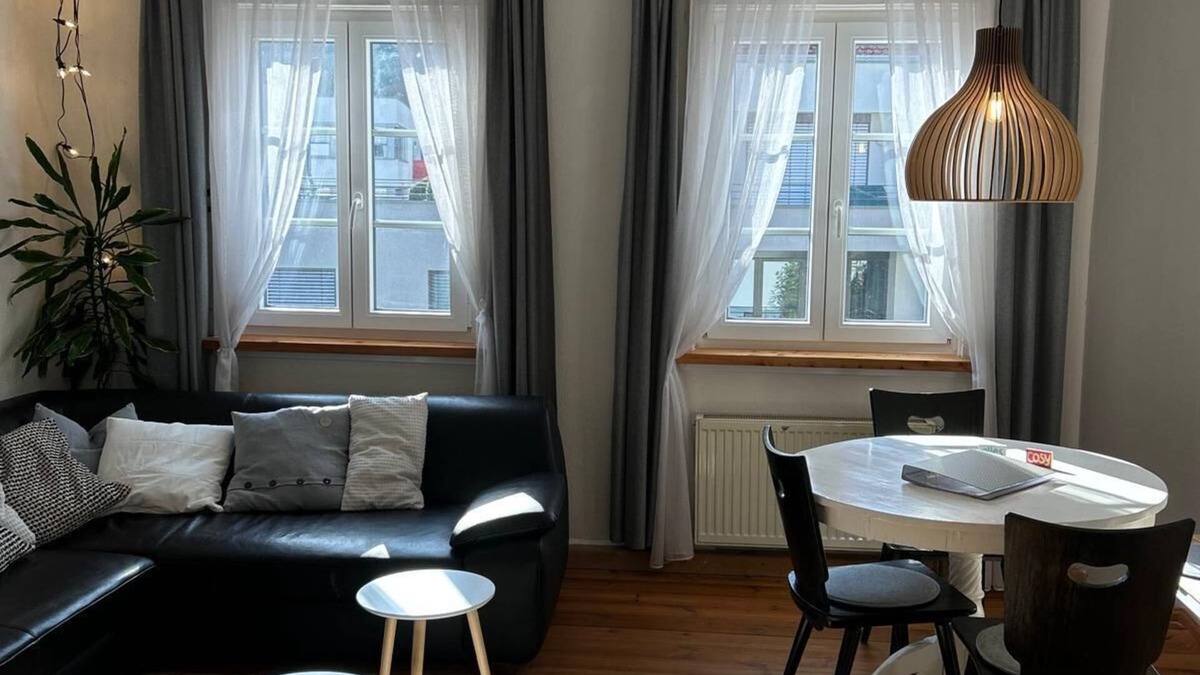 Bamberg Apartment | Stylish & quiet 2 room apartment old town Bamberg 5 min from the cathedral - parking possible.