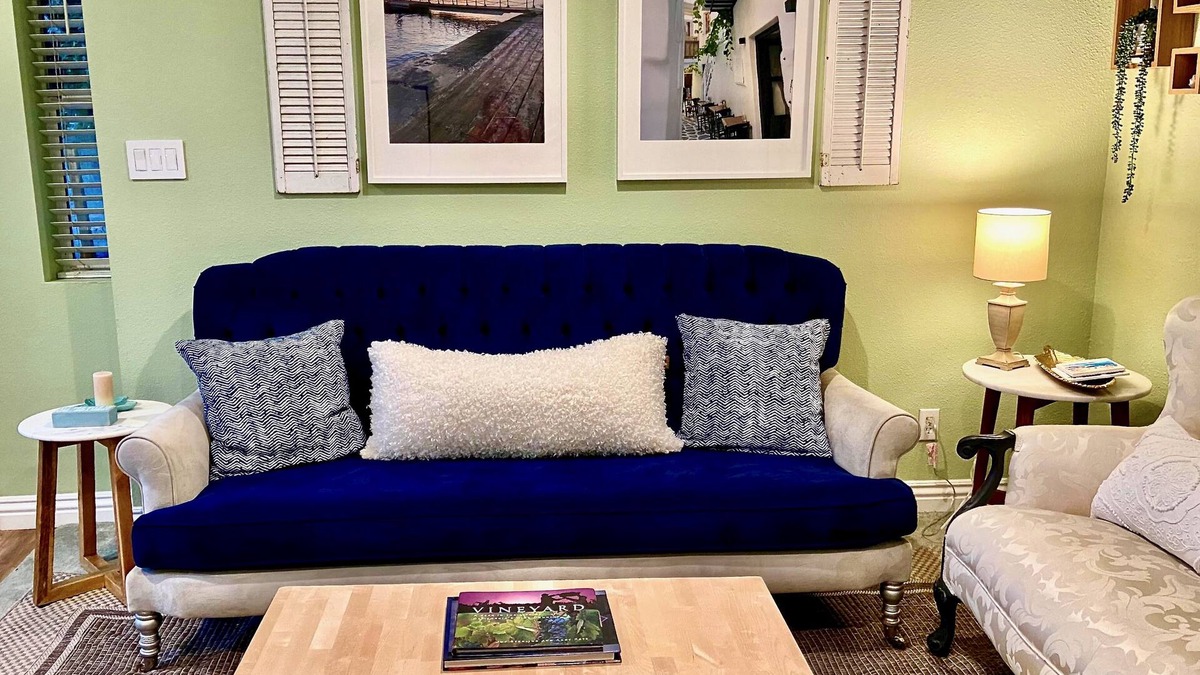 El Granada Apartment | Stylish Seaside Guest House, Walking to Beach