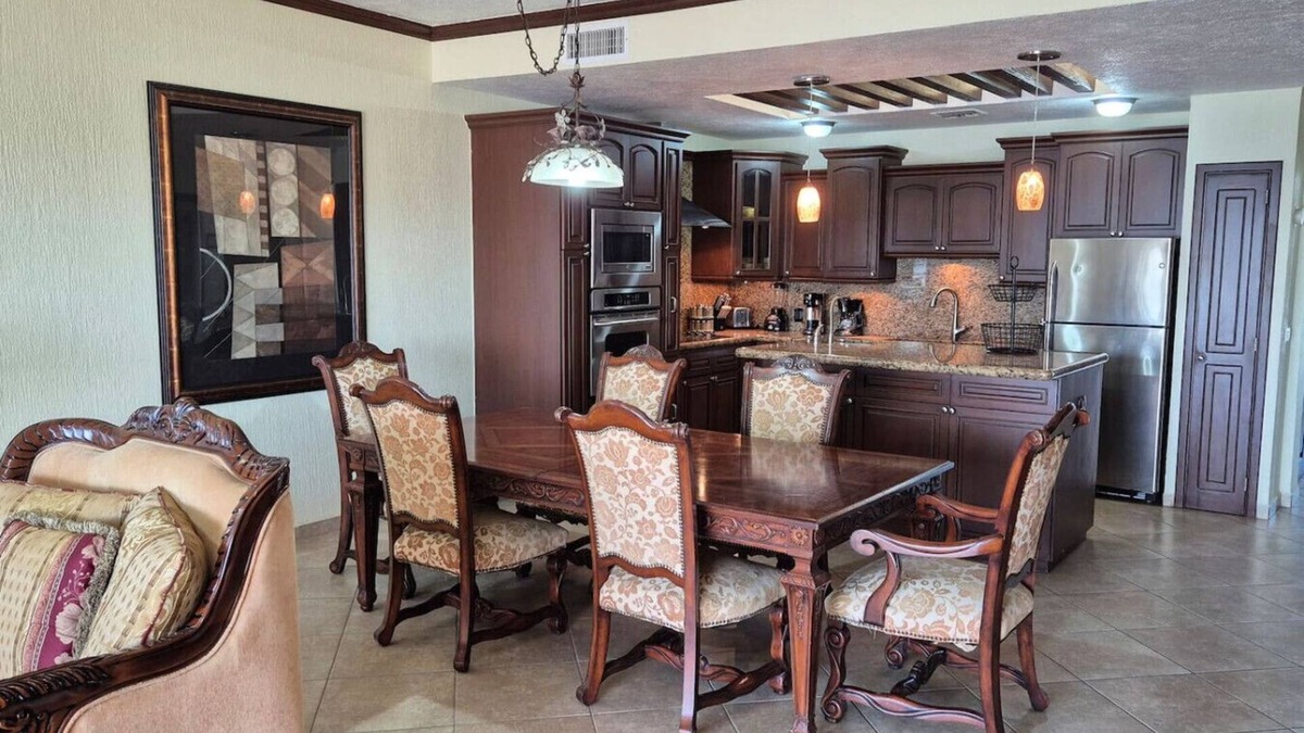 Sandy Beach Apartment | Stylish Sonoran Sky 3 bedroom