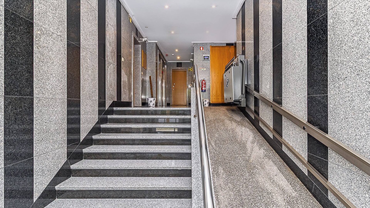 Parque das Nacoes Apartment | Stylish Stay in Lisbon-Scenic Views