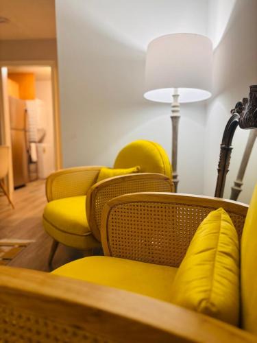 Great Lakes Apartment | Stylish Stay in the Heart of Decatur King Bed