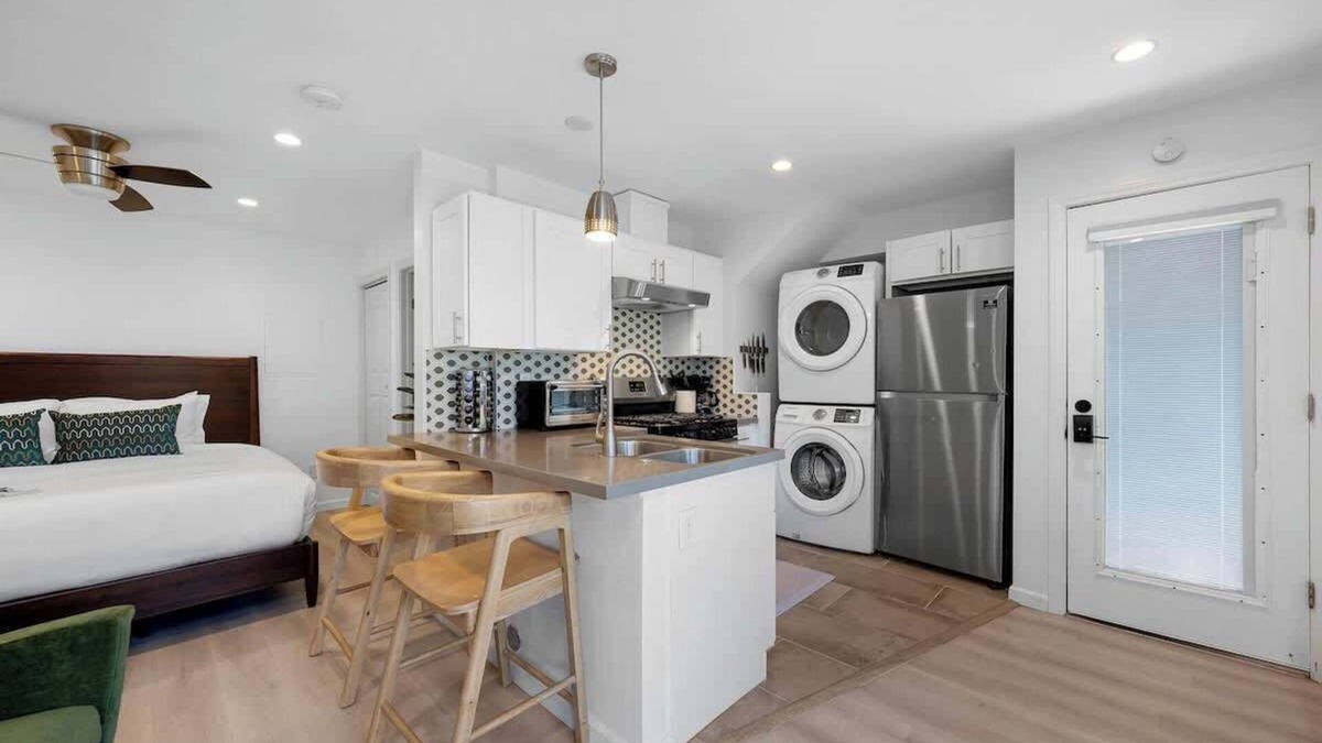 North Park House | Stylish Studio w/Big Patio