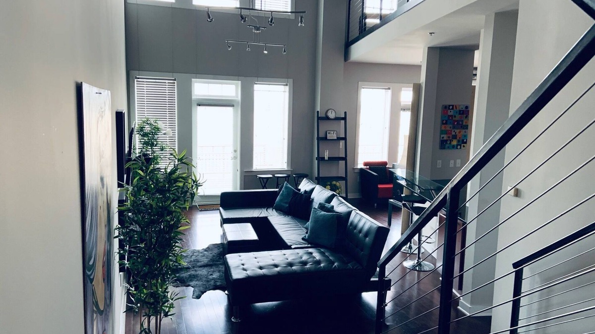 Atlantic Station Area Condo | Stylish & Unique ATL Loft In Atlantic Station