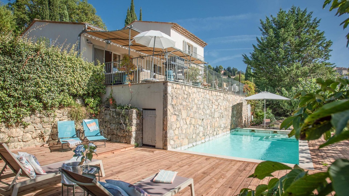 Callian Villa | Stylish villa with air conditioning