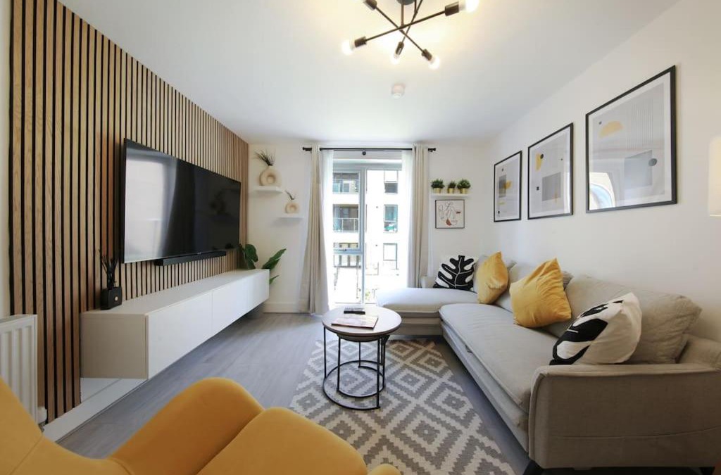 South Ockendon Apartment | Stylish Well-Furnished Haven.