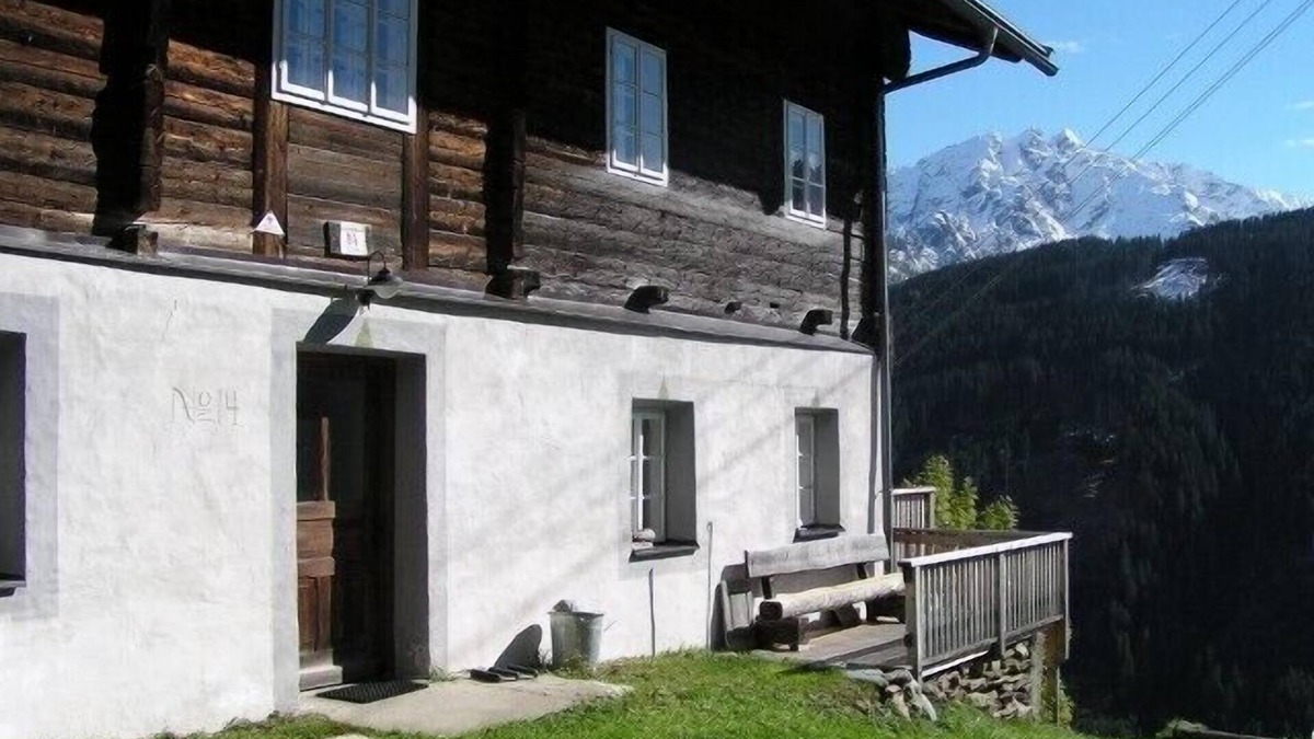 Untertilliach House | Stylishly renovated, spacious farmhouse