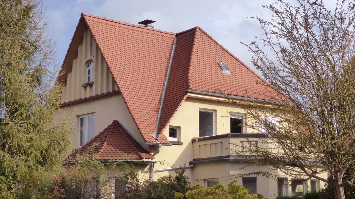 Wahlsburg Apartment | Stylishly renovated accommodation in the 'Villa Siemon' just 2 minutes from the Weser cycle path