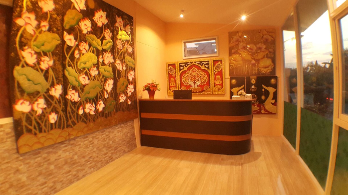 Khu Khot Hotel | Suansin Art Garden