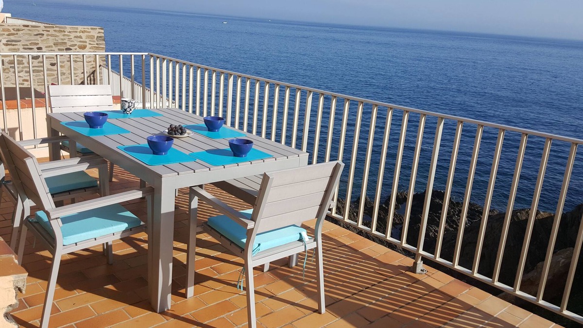 Collioure Apartment | Sublime ap 4 pers, terrace, direct sea view, parking in closed garage