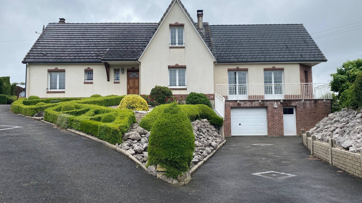 Fiefs House | Sublime, cozy 8-9 person gite in the green hills of the Ternois in Fiefs (62)
