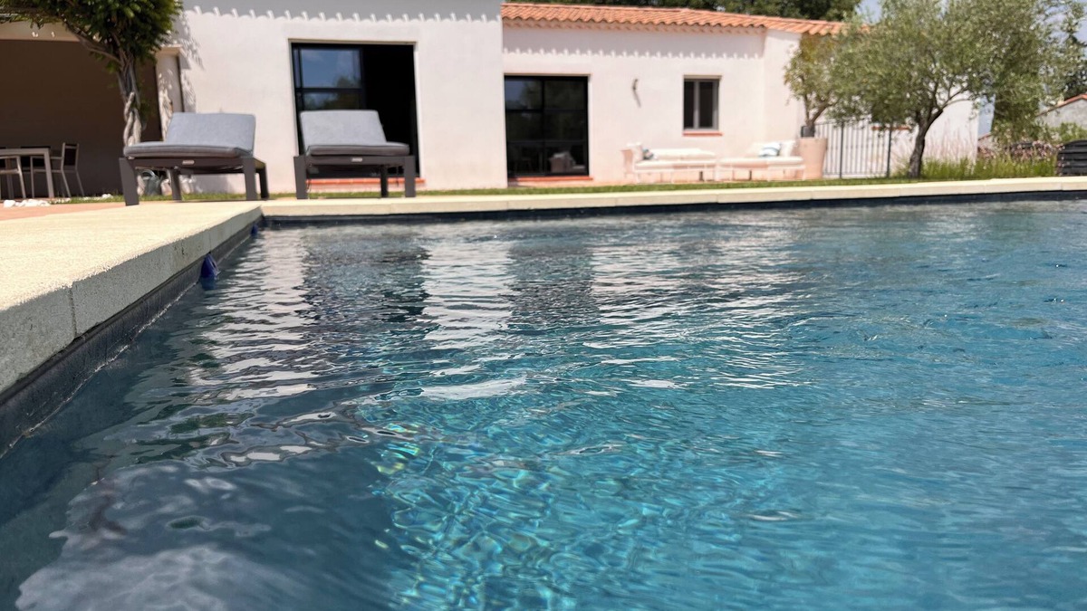 Peynier House | Sublime Maison au Calme, Jardin Paysager, vue Ste Victoire