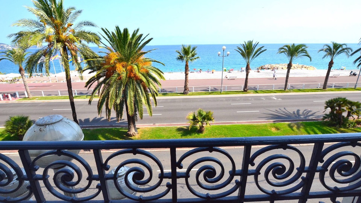 Fabron Apartment | Sublime Promenade DES Anglais, Beaches Access