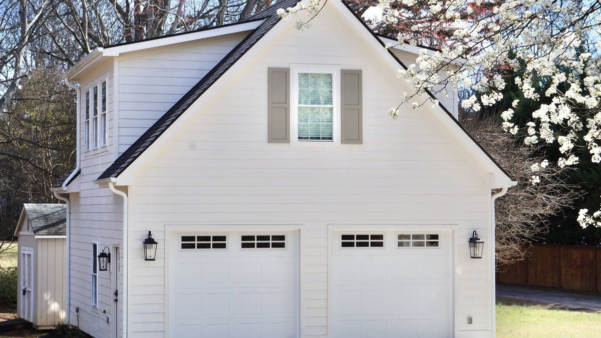Greer House | Suburban Studio in Prime Area on Large Quiet Lot- GSP Airport, Greer, Greenville