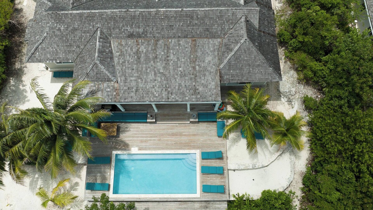 Hartswell House | Sueno De Mar: Beachfront Villa for 10