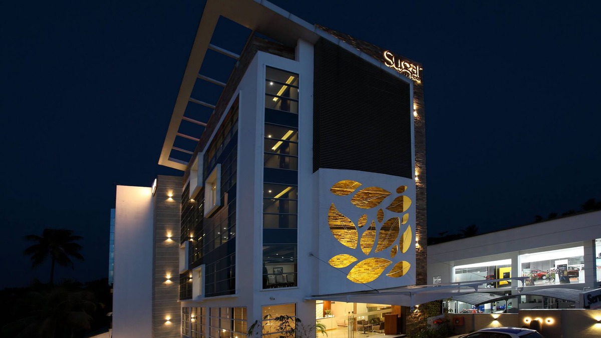 Kumbalam Hotel | Sugar Business Hotel
