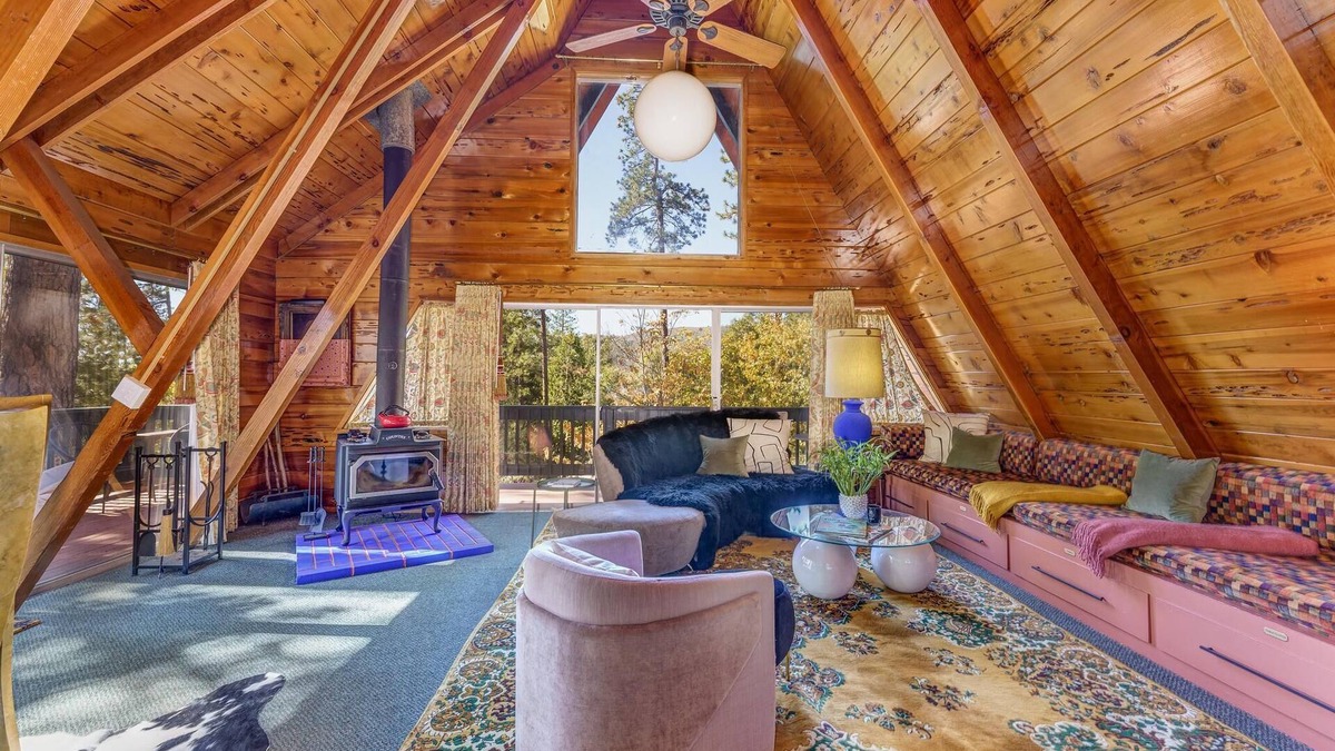 Oakhurst House | Sugar Pine Haus- A Frame Cabin w/Hot Tub!