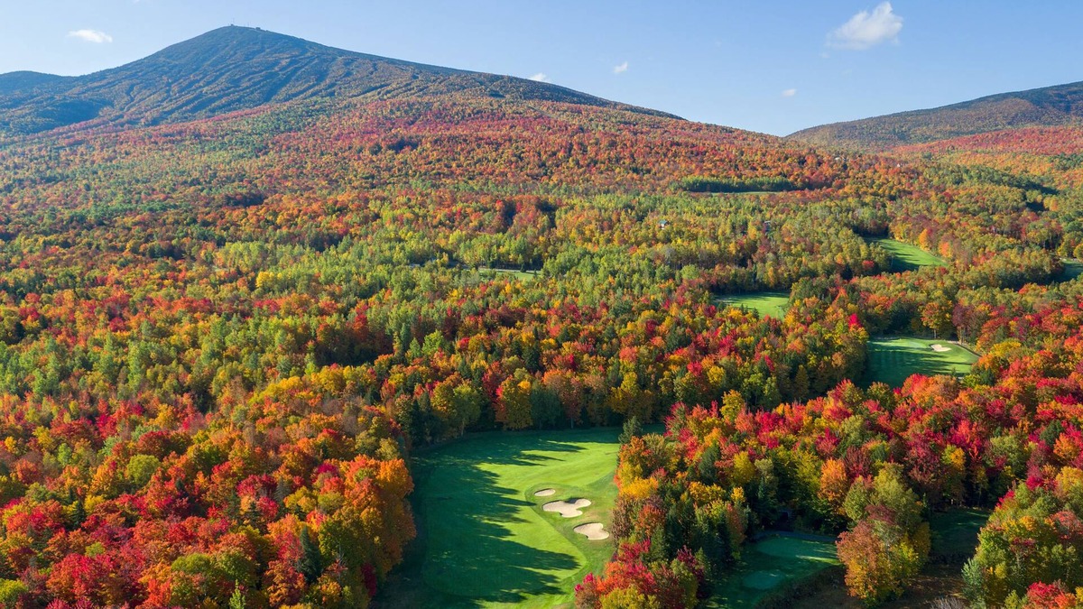 Carrabassett Valley Hotel | Sugarloaf Mountain Hotel