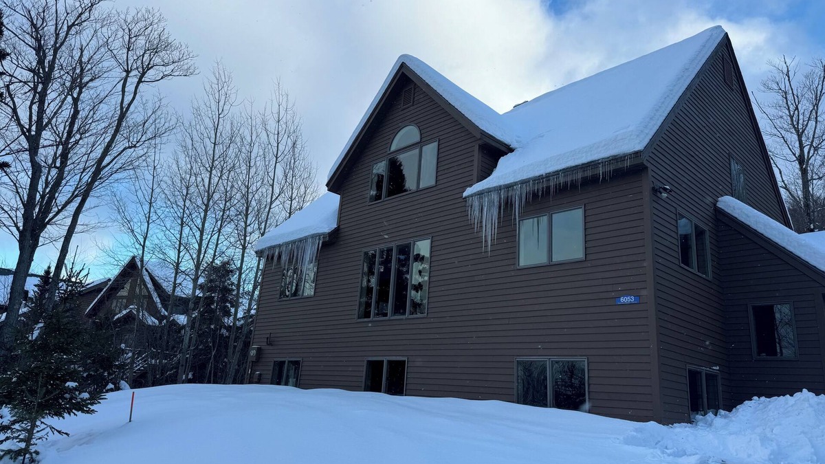 Carrabassett Valley House | Sugarloaf West Mountain Summit Lodge