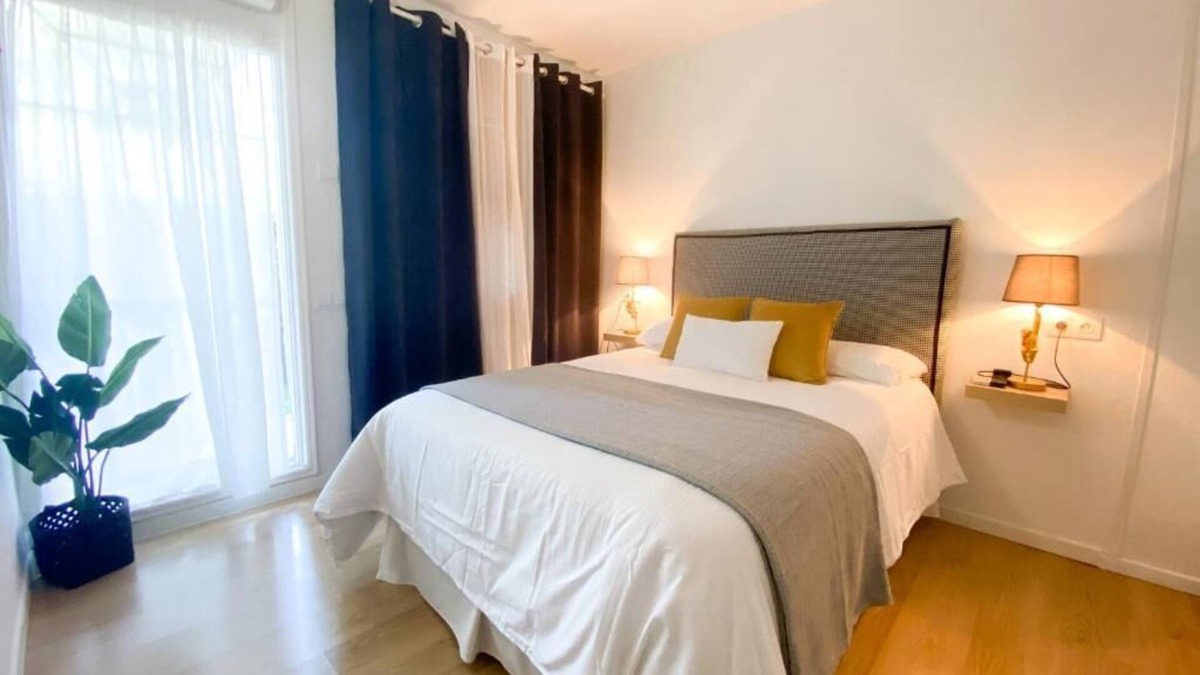 Valencina de la Concepcion Apartment | Suitable. COMPLETE Brisas + parking 10 minutes from the center of Seville