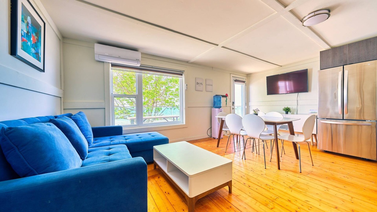 Wainfleet Cottage | Suite 207: Beautiful 2-Bedroom Beachfront Suite