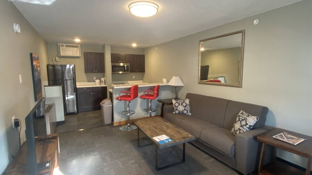 Rapid City Apartment | Suite 212 - 1BR with 1 Bed | 1 Bed, 1 Bath