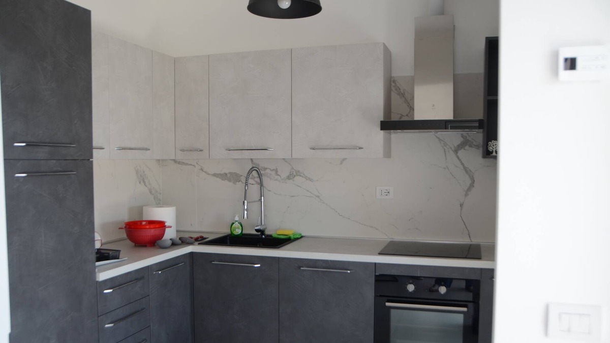 Pomezia Apartment | Suite 35 between Rome and the sea