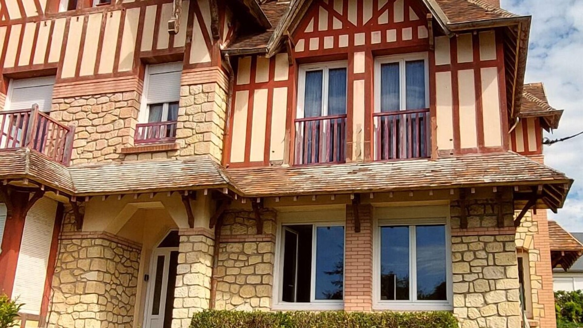 La Vespiere Apartment | Suite Jungle au Calme Avec Jardin + Netflix + Parking